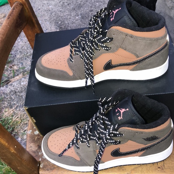 Nike Air Jordan Mid SE Dark Chocolate Earth Tone - Picture 8 of 8